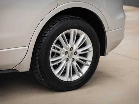 Used 2017 Buick Envision Preferred w/ LPO, Cargo Package image 34