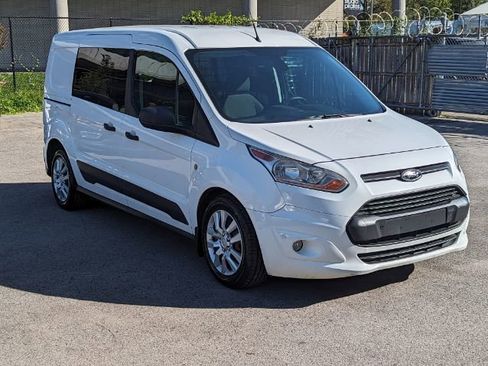 Used 2016 Ford Transit Connect XLT image 4