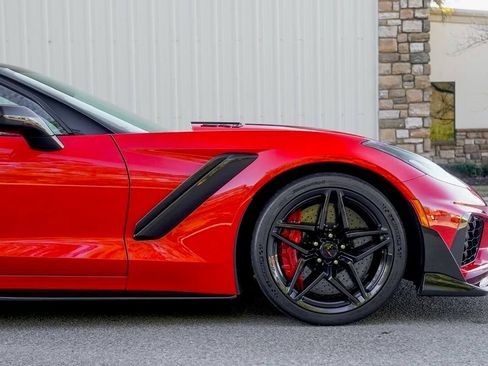 Used 2019 Chevrolet Corvette ZR1 image 11
