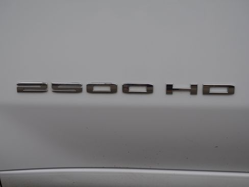 Used 2022 GMC Sierra 2500 Pro image 16