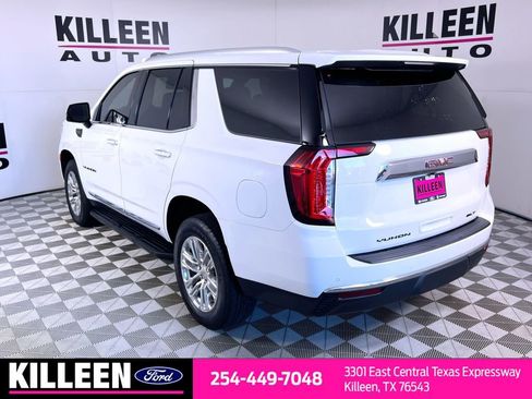 Used 2023 GMC Yukon SLT w/ SLT Luxury Package image 6