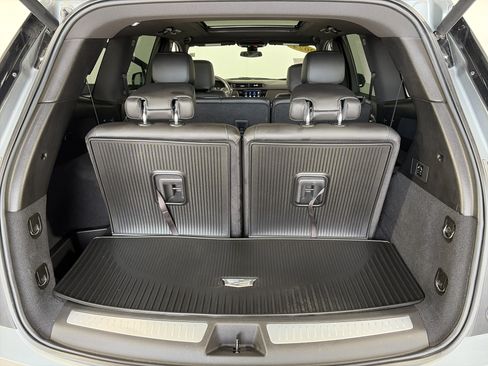 Certified 2024 Cadillac XT6 Luxury AWD/4WD image 15