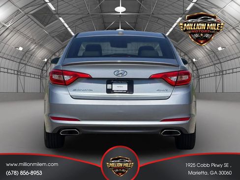 Used 2015 Hyundai Sonata Sport w/ Option Group 03 FWD image 4
