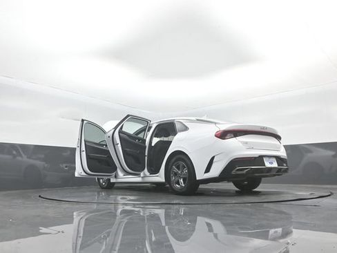 Used 2023 Kia K5 LXS FWD image 47