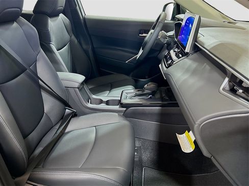 New 2026 Toyota Corolla Cross XLE image 28