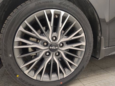 Used 2024 Kia Forte GT-Line FWD image 31