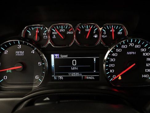 Used 2019 Chevrolet Tahoe LT w/ LT Signature Package image 17