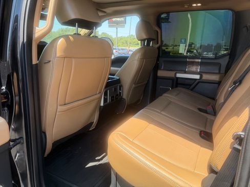 Used 2022 Ford F350 Lariat w/ FX4 Off-Road Package AWD/4WD image 16