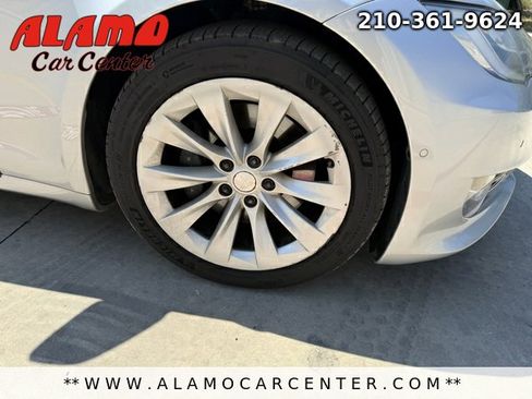 Used 2018 Tesla Model S 100D image 12