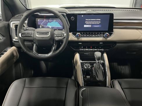 New 2026 GMC Canyon Denali w/ LPO, Denali Black Edition AWD/4WD image 12