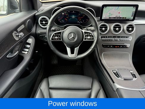 Used 2022 Mercedes-Benz GLC 300 4MATIC image 26