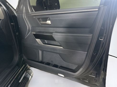 Used 2023 Toyota Tundra Limited image 30