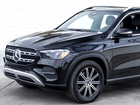 Used 2025 Mercedes-Benz GLE 350 4MATIC image 6