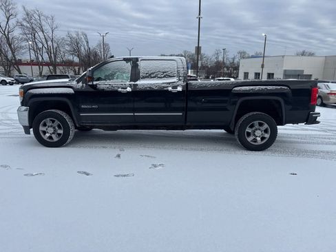 Used 2016 GMC Sierra 3500 SLT w/ Duramax Plus Package image 2