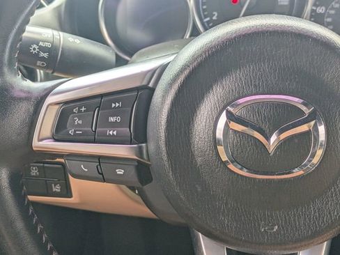 Used 2016 MAZDA MX-5 Miata Grand Touring image 17