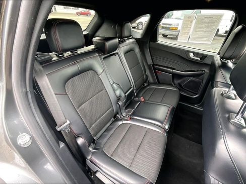 Used 2025 Ford Escape ST-Line image 23