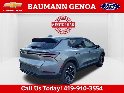 New 2026 Chevrolet Equinox EV LT w/ Comfort Package AWD/4WD image 5