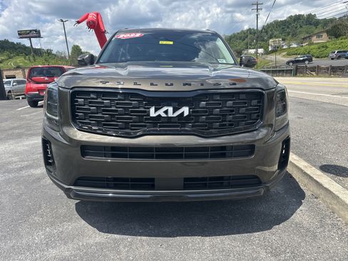 Used 2022 Kia Telluride EX w/ EX Premium Package AWD/4WD image 12