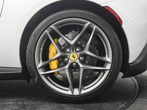 Certified 2024 Ferrari Roma image 35