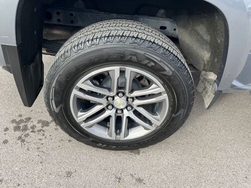 Used 2022 Chevrolet Colorado LT w/ Luxury Package image 11