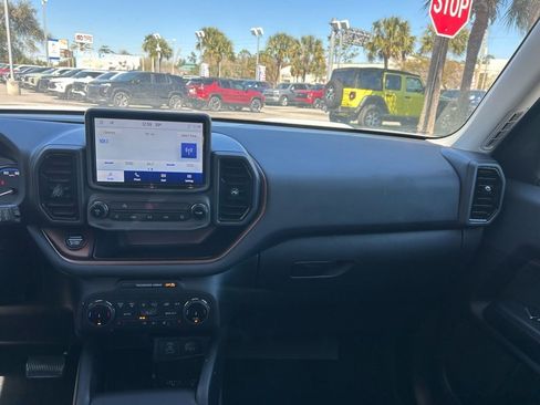 Used 2022 Ford Bronco Sport Outer Banks w/ Tech Package image 18