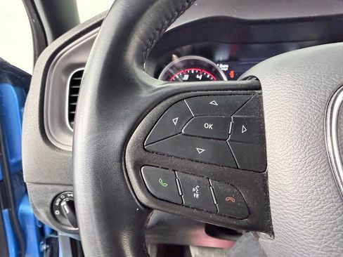 Used 2023 Dodge Charger SXT image 14