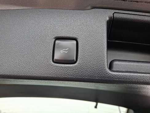 Used 2022 Ford Escape SEL AWD/4WD image 29