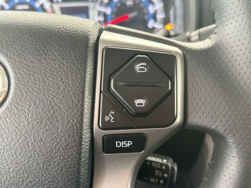 Used 2018 Toyota 4Runner Limited image 21