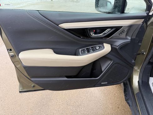 Used 2020 Subaru Outback Limited image 9