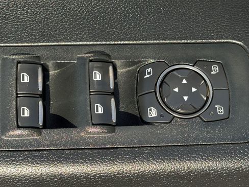 Used 2018 Ford F150 Raptor w/ Equipment Group 802A Luxury AWD/4WD image 16