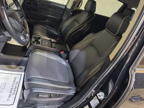 Certified 2025 Honda Odyssey Elite image 13