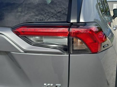 Used 2025 Toyota RAV4 XLE FWD image 8
