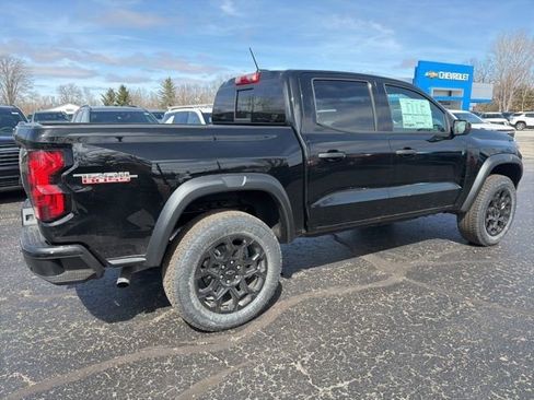 New 2026 Chevrolet Colorado Trail Boss AWD/4WD image 3