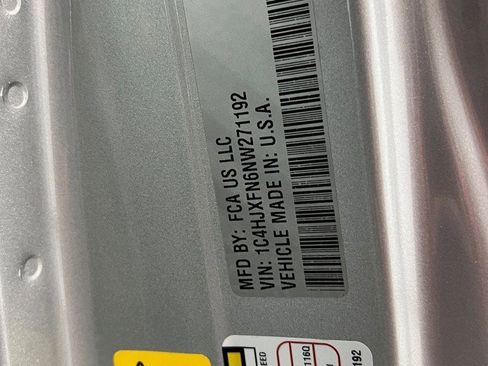 Used 2022 Jeep Wrangler Unlimited Rubicon w/ LED Lighting Group image 47