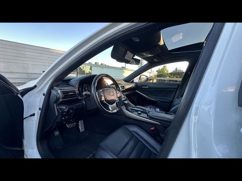 Used 2020 Lexus IS 300 F Sport w/ F Sport Package RWD image 5