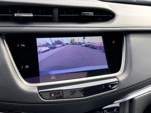 Used 2025 Cadillac XT5 Premium Luxury AWD/4WD image 21