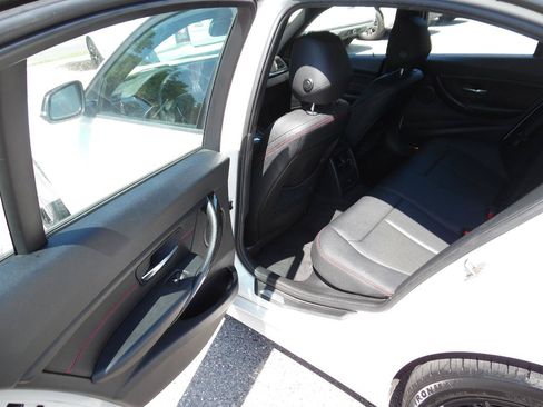Used 2015 BMW 328i xDrive Sedan AWD/4WD image 19