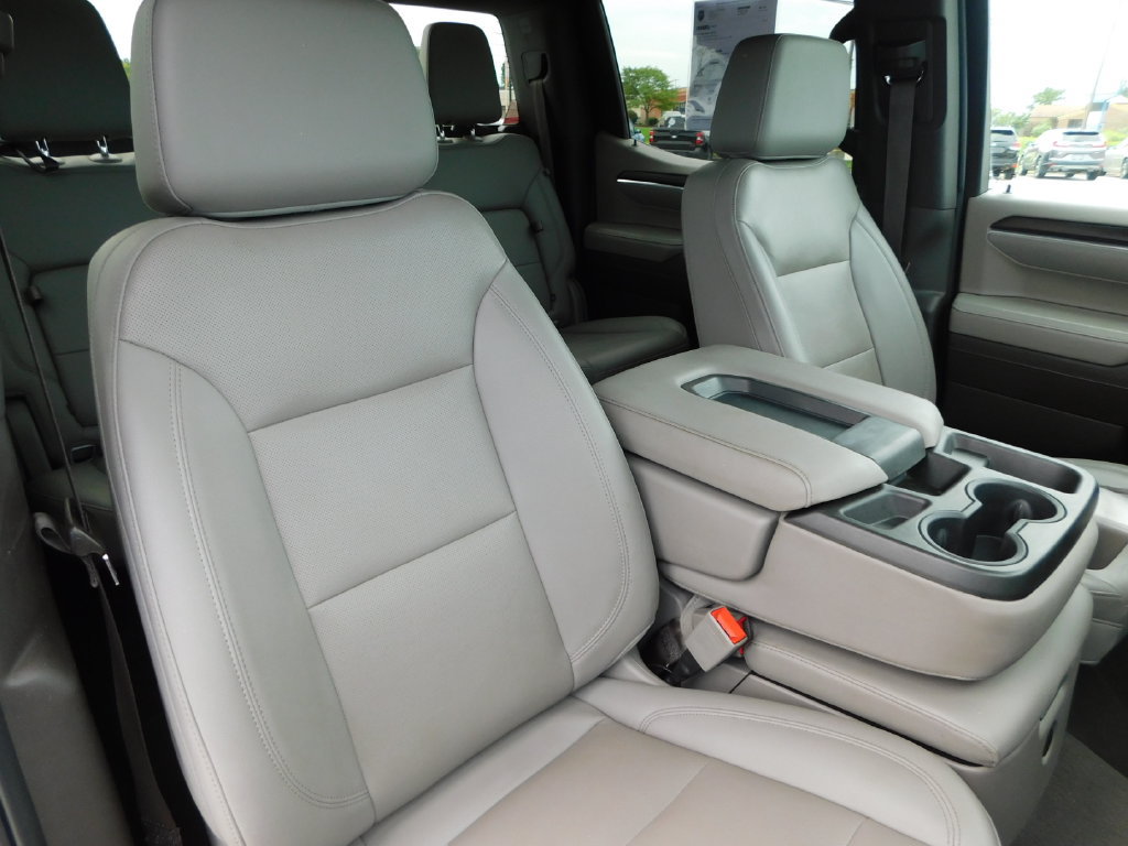 Used 2023 GMC Sierra 1500 SLT AWD/4WD image 26