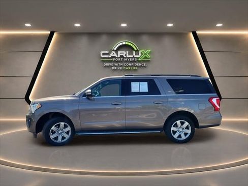 Used 2019 Ford Expedition Max XLT w/ Equipment Group 202A AWD/4WD image 3