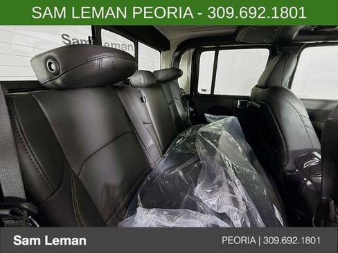 New 2026 Jeep Gladiator Sport image 25