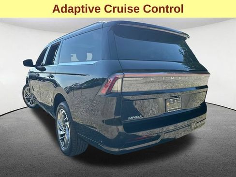 Used 2025 Lincoln Navigator L Reserve AWD/4WD image 10
