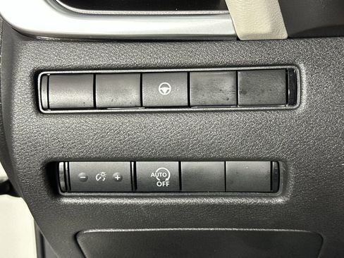 Certified 2023 Nissan Rogue SV image 26