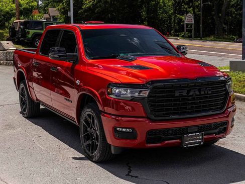 Used 2026 RAM 1500 Laramie w/ Night Edition AWD/4WD image 3