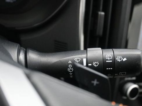 Used 2021 Subaru Crosstrek 2.0i Premium w/ Moonroof Package image 13