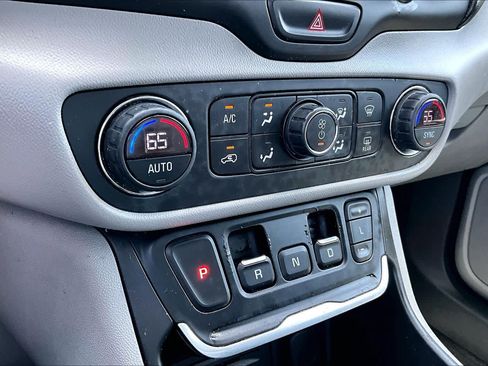 Used 2019 GMC Terrain SLT FWD image 28