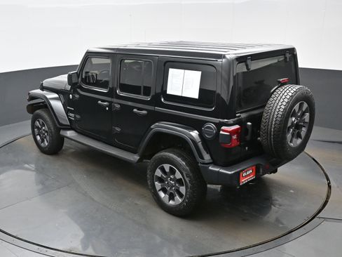 Used 2018 Jeep Wrangler Unlimited Sahara w/ Dual Top Group image 36