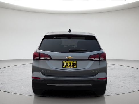 Used 2024 Chevrolet Equinox LT AWD/4WD image 10