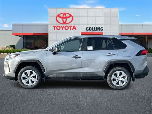 New 2025 Toyota RAV4 LE image 5