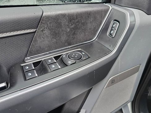 Used 2024 Ford F150 XLT w/ Equipment Group 303A High image 19