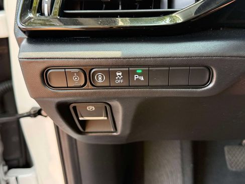 Certified 2025 Acura MDX w/ Technology Package AWD/4WD image 31